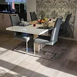 Ferienhaus Ferienhaus-windflüchter Hirtenweg 3b Ostseeheilbad Zingst